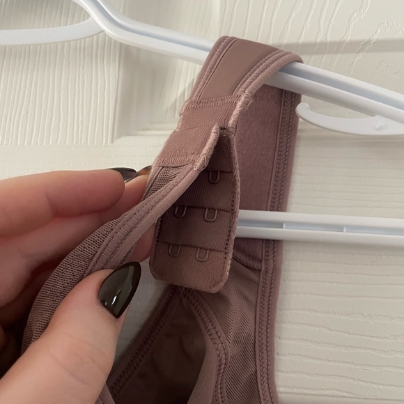 Women’s bra - Picture 6 of 6